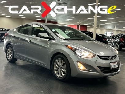 Used 2015 Hyundai Elantra SE w/ Option Group 03