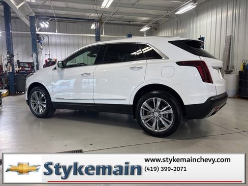 Used 2024 Cadillac XT5 Premium Luxury image 5