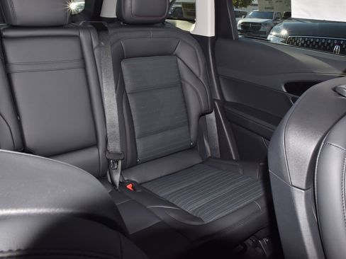 New 2026 Lincoln Nautilus Reserve w/ Jet Appearance Package image 21