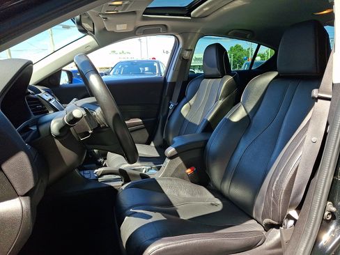 Used 2019 Acura ILX FWD image 12