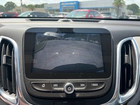 Used 2018 Chevrolet Equinox Premier FWD image 25