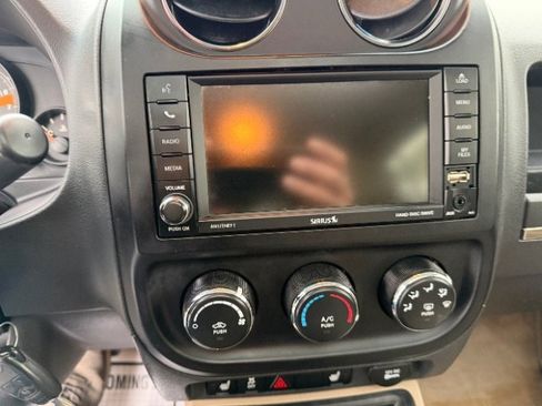 Used 2017 Jeep Patriot High Altitude image 18