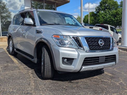 Used 2018 Nissan Armada SV w/ Driver Package AWD/4WD image 1