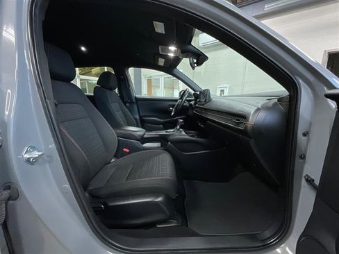 Used 2025 Honda HR-V Sport image 24