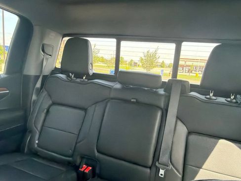 Used 2022 GMC Sierra 1500 Denali w/ Denali Reserve Package AWD/4WD image 19