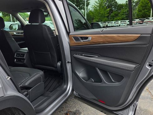 Used 2026 Volkswagen Atlas SE AWD/4WD image 49