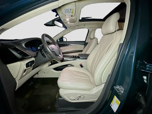 Used 2016 Lincoln MKX Reserve w/ Climate Package AWD/4WD image 17