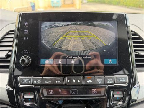 Used 2018 Honda Odyssey EX-L image 27