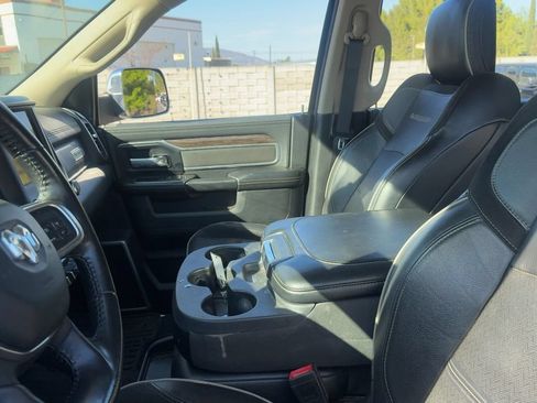 Used 2020 RAM 2500 Laramie AWD/4WD image 11