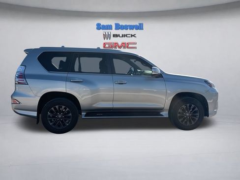 Used 2020 Lexus GX 460 Premium w/ Premium Package AWD/4WD image 11