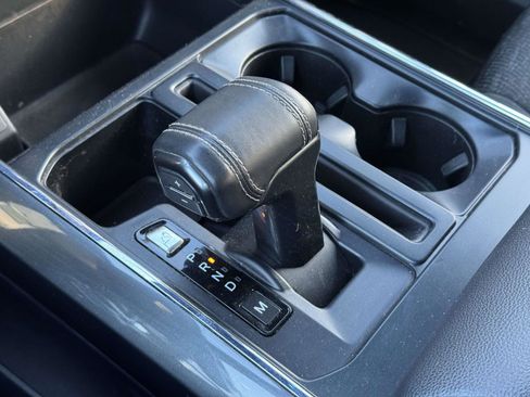 Used 2022 Ford F150 XLT w/ XLT Black Appearance Package image 31