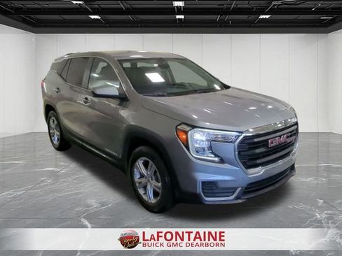 Certified 2024 GMC Terrain SLE image 2
