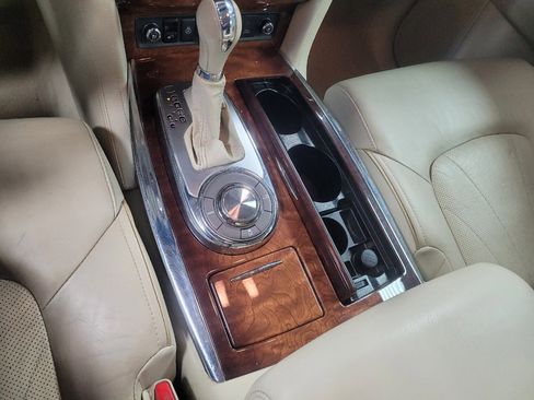 Used 2015 INFINITI QX80 2WD w/ Deluxe Technology Package image 26