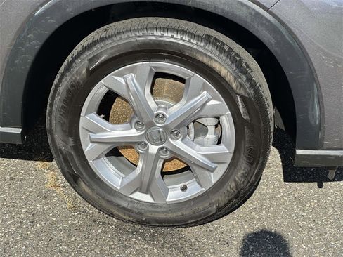 Certified 2023 Honda HR-V LX image 6