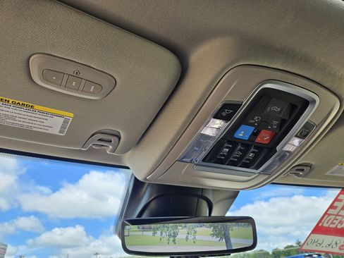 New 2025 RAM 2500 Limited AWD/4WD image 31