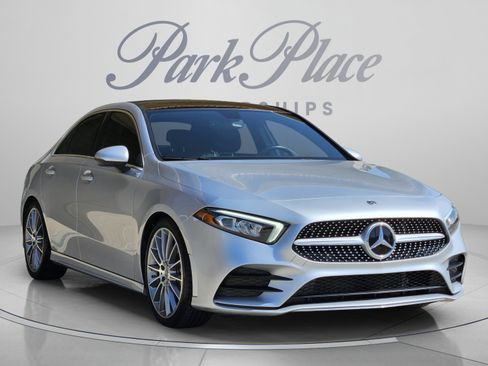 Used 2022 Mercedes-Benz A 220 image 7