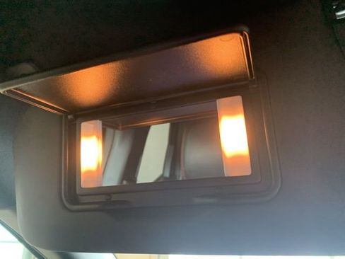 Used 2023 Ford Escape ST-Line FWD image 25