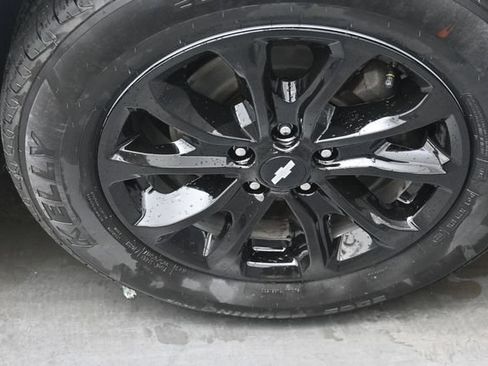 Used 2021 Chevrolet Equinox LT FWD image 29