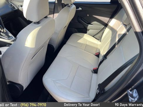 Used 2017 Ford Focus Titanium image 14
