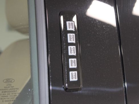 New 2026 Ford F250 Lariat w/ Chrome Package image 22