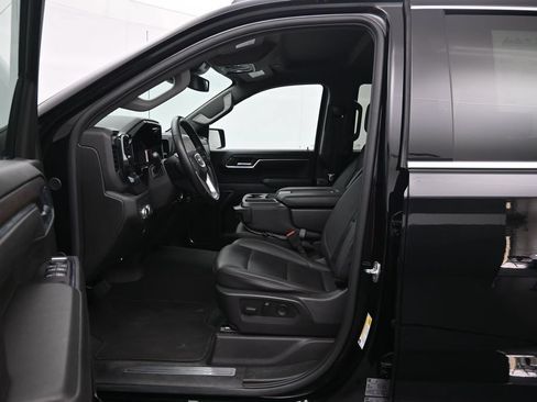 Certified 2025 GMC Sierra 1500 SLT AWD/4WD image 21