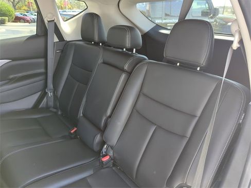 Certified 2024 Nissan Murano SV image 29