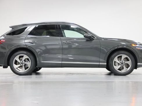 New 2026 Genesis GV70 2.5T Advanced w/ G1 Accessory Package AWD/4WD image 17