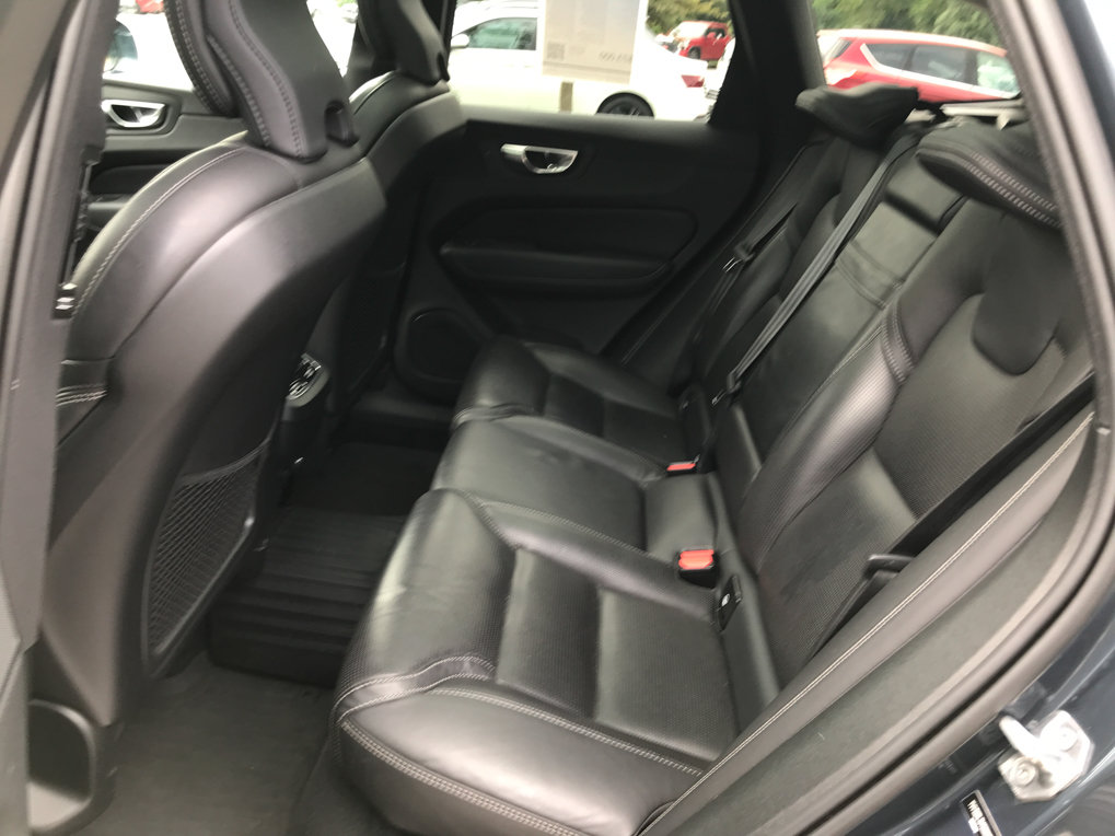 Used 2021 Volvo XC60 T5 Inscription w/ Advanced Package AWD/4WD image 27