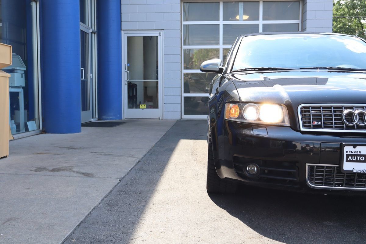 Used 2004 Audi S4 Sedan AWD/4WD image 35