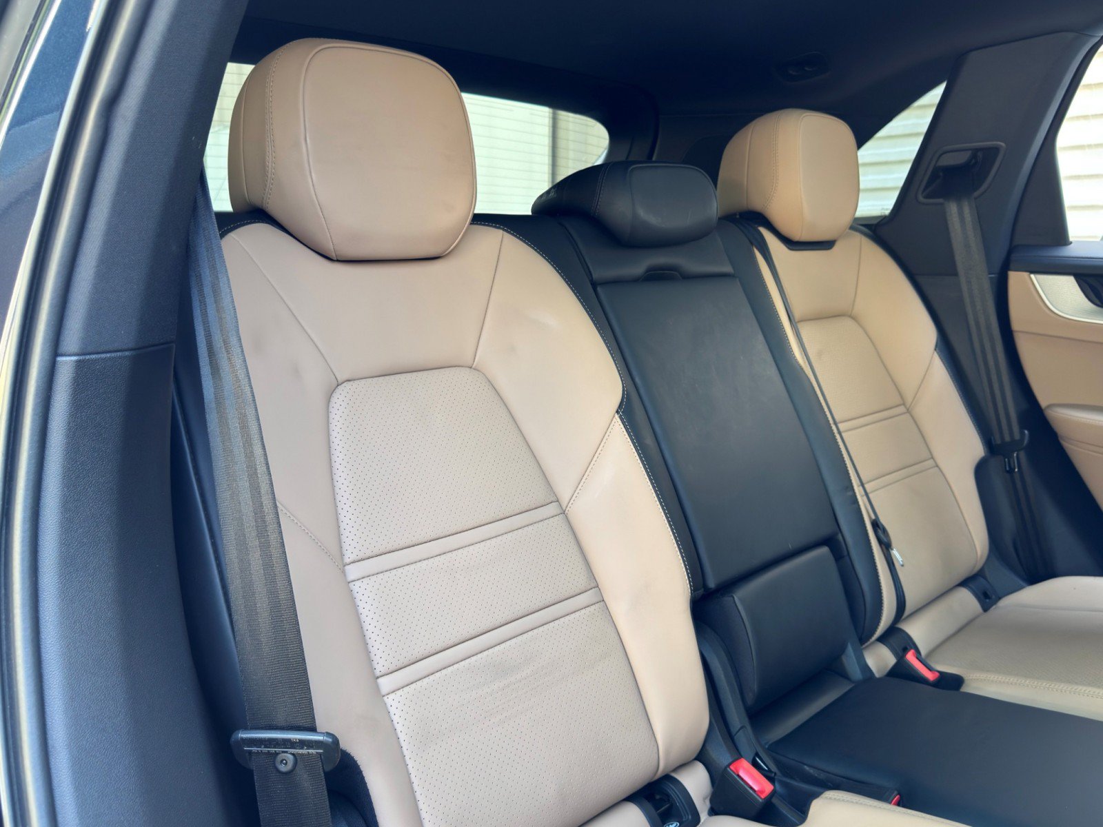 Used 2024 Porsche Cayenne AWD/4WD image 42