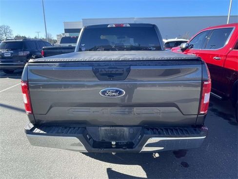 Used 2018 Ford F150 XLT image 4