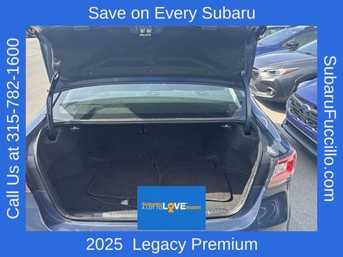 Used 2025 Subaru Legacy Premium image 10