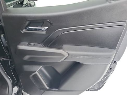 Used 2023 Chevrolet Colorado LT image 23