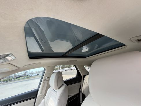 Used 2023 Genesis GV70 3.5T Sport w/ Sport Prestige Package image 26