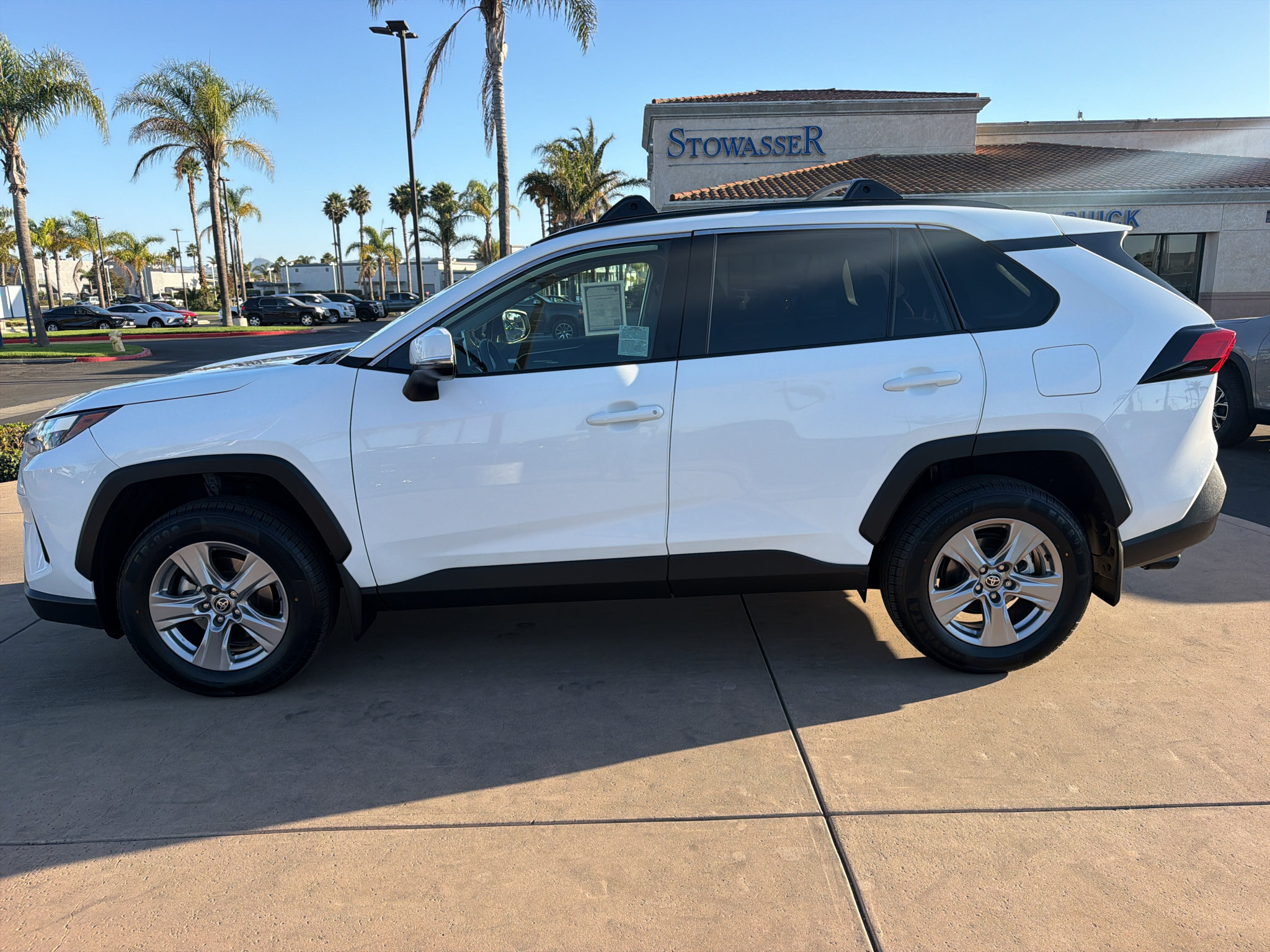 Used 2025 Toyota RAV4 XLE w/ Convenience Package FWD image 8