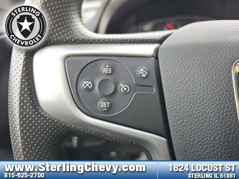 Used 2024 GMC Terrain SLE image 18