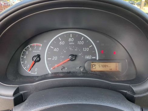 Used 2019 Nissan Versa S Plus image 11