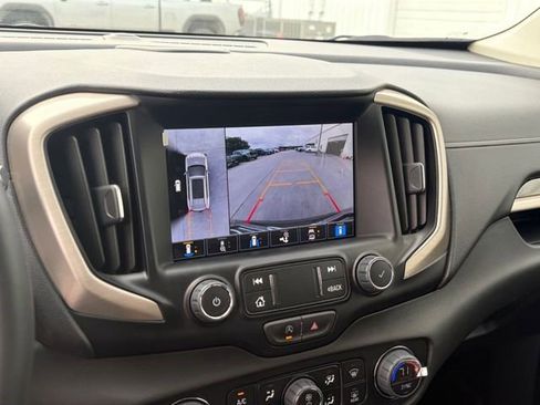 Certified 2024 GMC Terrain Denali w/ Denali Premium Package AWD/4WD image 11