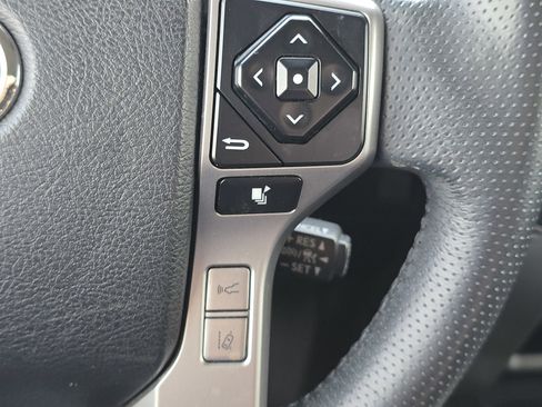 Used 2021 Toyota 4Runner Limited image 19