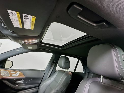 Used 2025 Mercedes-Benz GLE 350 4MATIC image 24