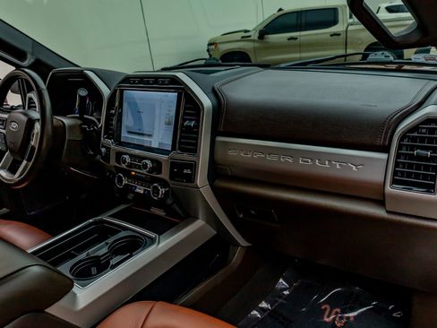 Used 2022 Ford F350 King Ranch w/ King Ranch Ultimate Package image 18