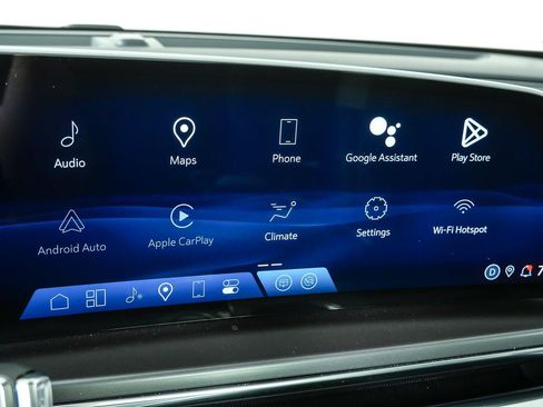 Certified 2024 Cadillac Lyriq Tech RWD image 13