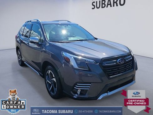 Used 2023 Subaru Forester Touring image 7