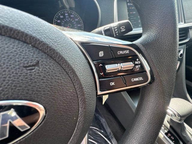 Used 2020 Kia Optima LX FWD image 18