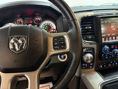 Used 2016 RAM 1500 Laramie w/ Convenience Group image 20