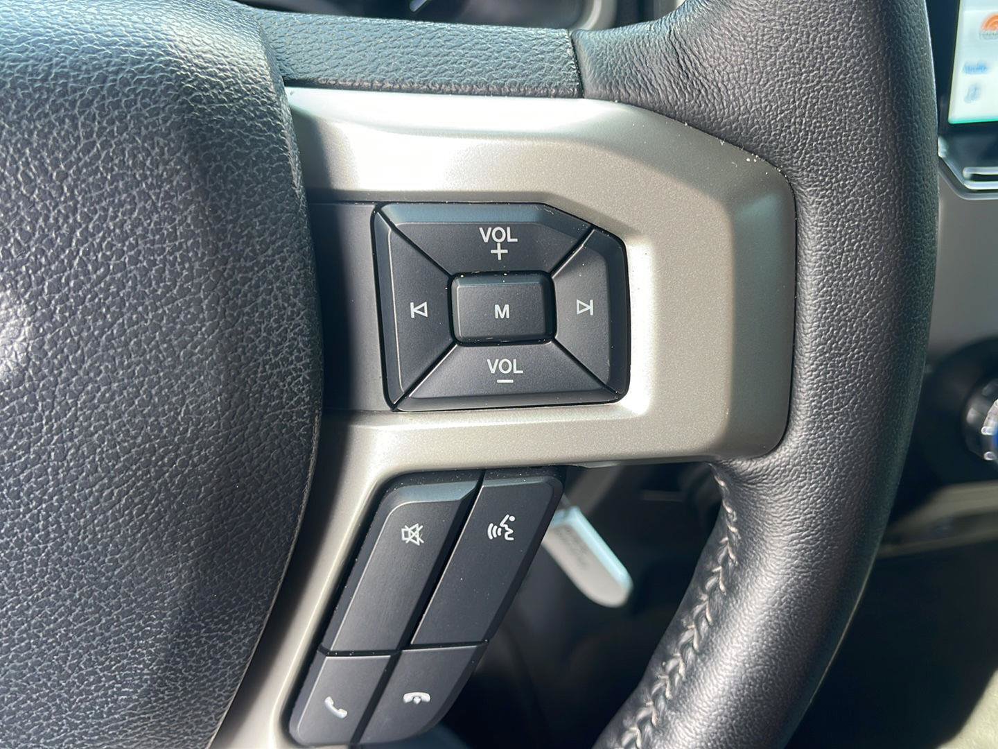 Used 2022 Ford F250 Lariat AWD/4WD image 21