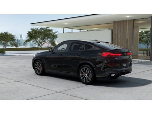 New 2026 BMW X6 xDrive40i w/ Climate Comfort Package image 2