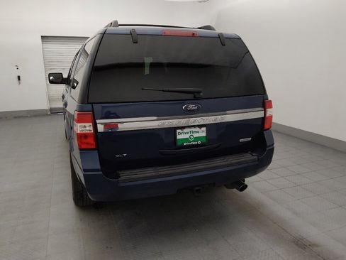 Used 2017 Ford Expedition XLT w/ Equipment Group 202A image 6