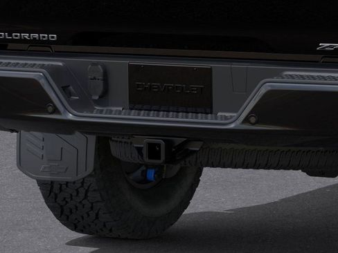 New 2026 Chevrolet Colorado ZR2 w/ Technology Package image 14