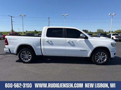 Used 2022 RAM 1500 Laramie w/ Sport Appearance Package AWD/4WD image 6